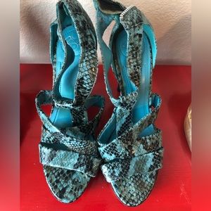 BCBG blue snake skin heels.